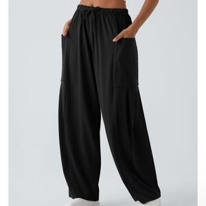 Halara Black Mid Rise Pocket Palazzo Flowy Wide Leg Pants Size Large